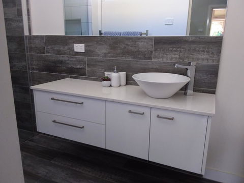 Boutique Heritage Studios On Ryrie Geelong CBD Opposite Hospital - Accommodation BNB 13