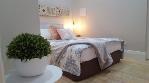 Boutique Heritage Studios On Ryrie Geelong CBD Opposite Hospital - Accommodation BNB 5
