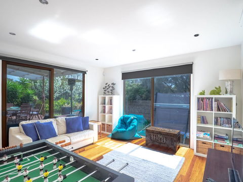 Blairgowrie Moonah Beach House: Walk To Beach - Accommodation BNB 7