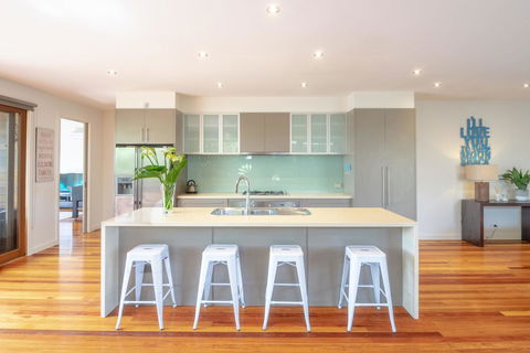 Blairgowrie Moonah Beach House: Walk To Beach - Accommodation BNB 0