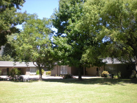 Willow Dene Holiday Apartments - Accommodation BNB 5