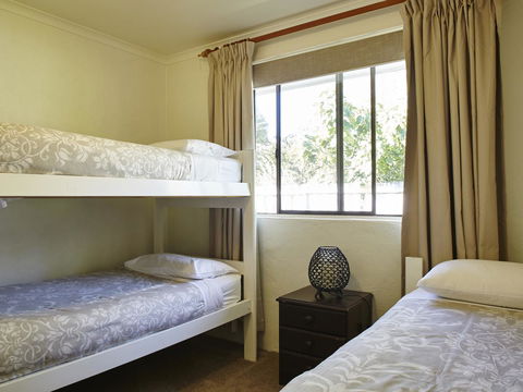 Willow Dene Holiday Apartments - Accommodation BNB 6