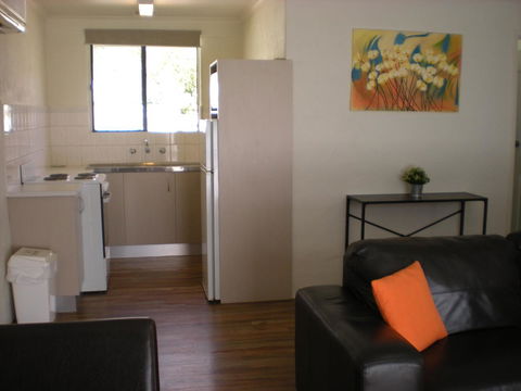 Willow Dene Holiday Apartments - Accommodation BNB 7