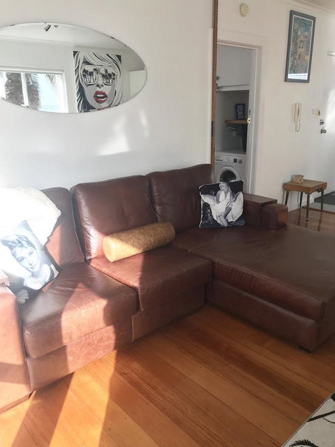 Beach Front Beauty - Accommodation BNB 1