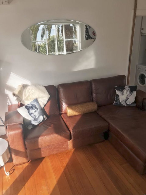 Beach Front Beauty - Accommodation BNB 16