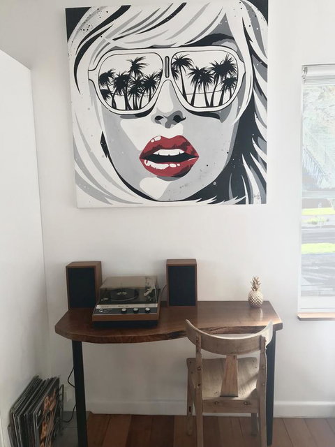 Beach Front Beauty - Accommodation BNB 15