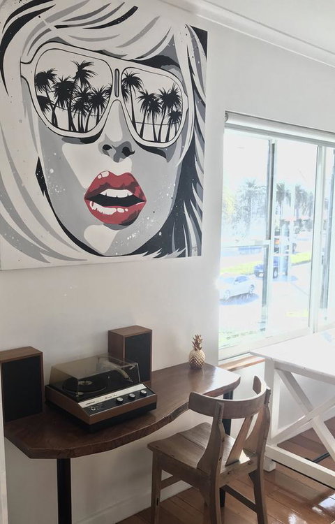 Beach Front Beauty - Accommodation BNB 3