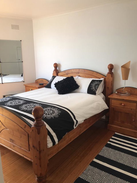 Beach Front Beauty - Accommodation BNB 6