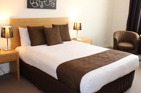 Bairnsdale International - Accommodation BNB 32