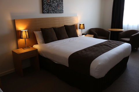 Bairnsdale International - Accommodation BNB 11
