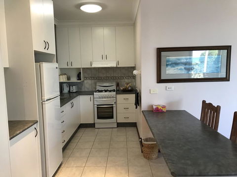 Eagle Bay Views - Accommodation BNB 15
