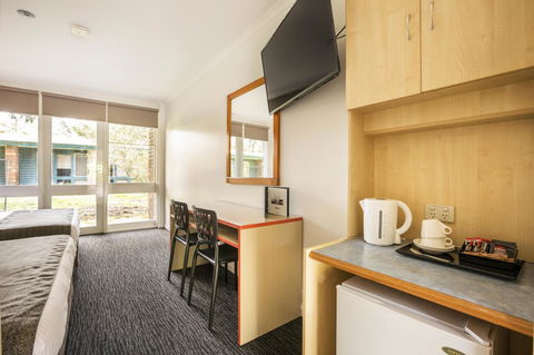 Burvale Hotel - Accommodation BNB 36