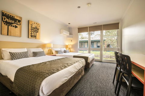 Burvale Hotel - Accommodation BNB 6