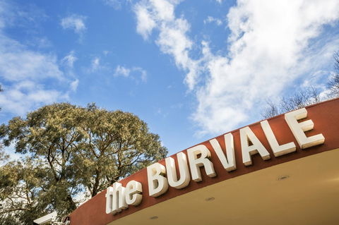 Burvale Hotel - Accommodation BNB 11