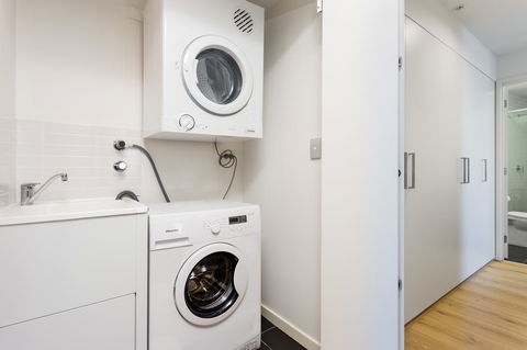 Accent Accommodation@Docklands - Accommodation BNB 8