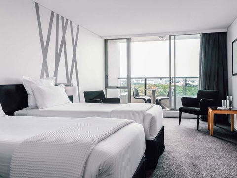 Quay West Suites Melbourne - Accommodation BNB 8