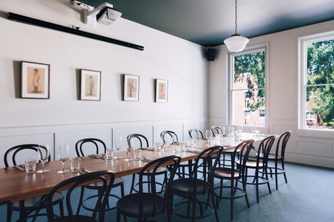 Naughtons Hotel - Accommodation BNB 21