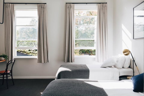 Naughtons Hotel - Accommodation BNB 8