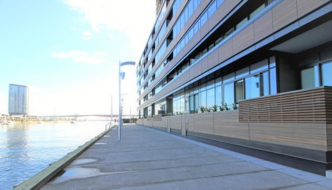 Auzzie Apartments Docklands, Melbourne - Accommodation BNB 0