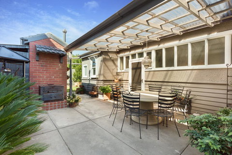 HogmortHomes Neale Street - Accommodation BNB 11