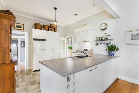 HogmortHomes Neale Street - Accommodation BNB 8