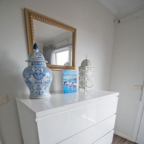 Stunning Waterfront Only 10 Minutes To Phillip Island - FREE EV UNIT 7kW For Electric Cars - Pet Friendly, Fireplace FREE WIFI Wine & Chocolates - Accommodation BNB 21