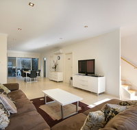 The Block Townhouses - Accommodation BNB
