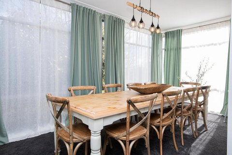 The Byng House Grand And Central, Entertain 12 - Accommodation BNB 0
