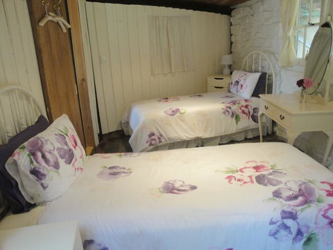 The Cottage - Accommodation BNB 3