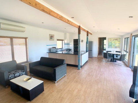 The Daydawn Dairy - Perched High, Simple Living & What A View! - Accommodation BNB 3