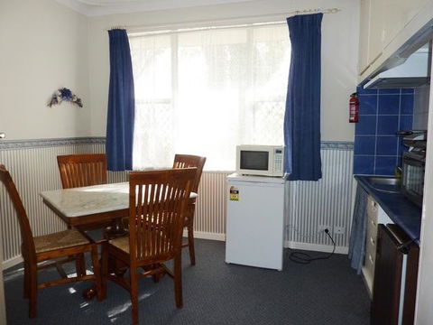The Doo Drop Inn - Accommodation BNB 1