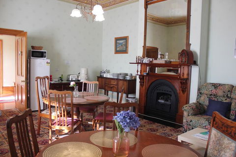 The Dragonfly North West - Accommodation BNB 3