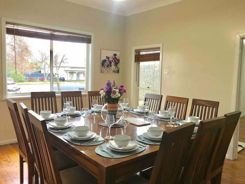 The Entertainer - Downtown Orange, Sleeps 11 - Accommodation BNB 0