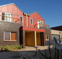 The Lakes Apartments - Accommodation BNB