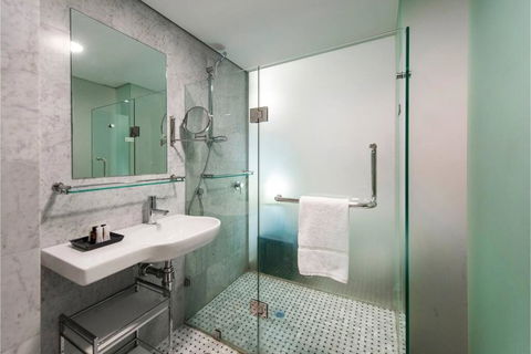 The Nest - Spacious Studio On Newcastle St With Roof Terrace - Accommodation BNB 2