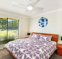 The Noraville House - Large Family Home - Accommodation BNB