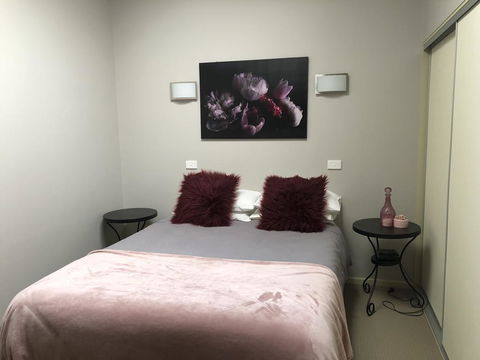 The Old Coolstore - Jonathon Apartment - Accommodation BNB 3