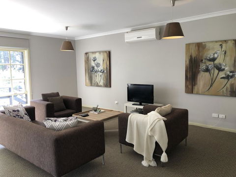 The Old Coolstore - Jonathon Apartment - Accommodation BNB 0