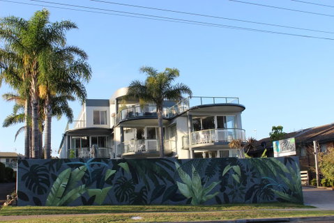 The Palms Apartments - Accommodation BNB 0