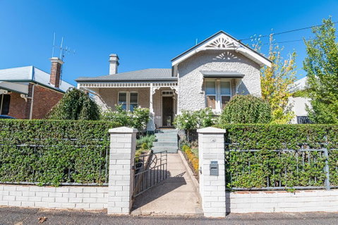 The Pearl On Prince  Stylish Cottage, CBD, Wifi - Accommodation BNB 0