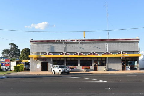 The Queensland Hotel - Accommodation BNB 0