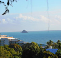 The Sanctuary at Trinity Beach - Accommodation BNB