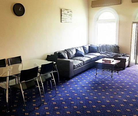 The Wharf Hotel - Accommodation BNB 1
