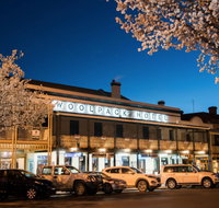 The Woolpack Hotel - Accommodation BNB