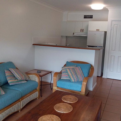 The York Beachfront Holiday Apartments - Accommodation BNB 3