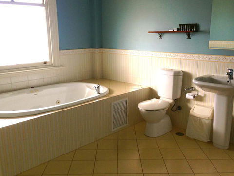 The York Palace Hotel - Accommodation BNB 3