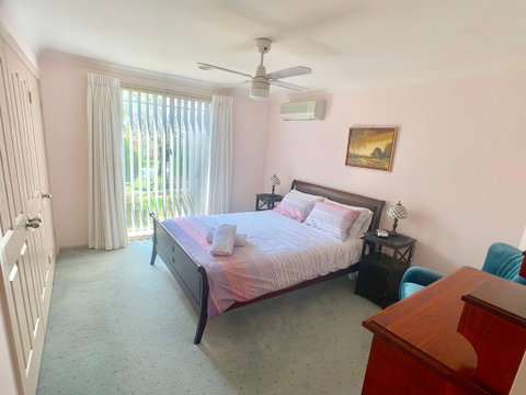 Tidy Home In A Leafy Suburb, Great Location - Accommodation BNB 3