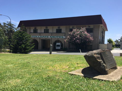 Tollgate Motel - Accommodation BNB 1