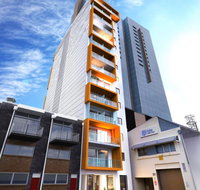 Tom's Court Hotel - Accommodation BNB