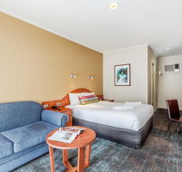Tonsley Hotel - Accommodation BNB